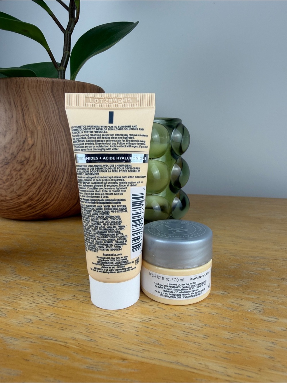 Drunk Elephant B-Goldi Drops, Medicube Kojic Acid & it Cosmetics Glow Bundle - Picture 5 of 13